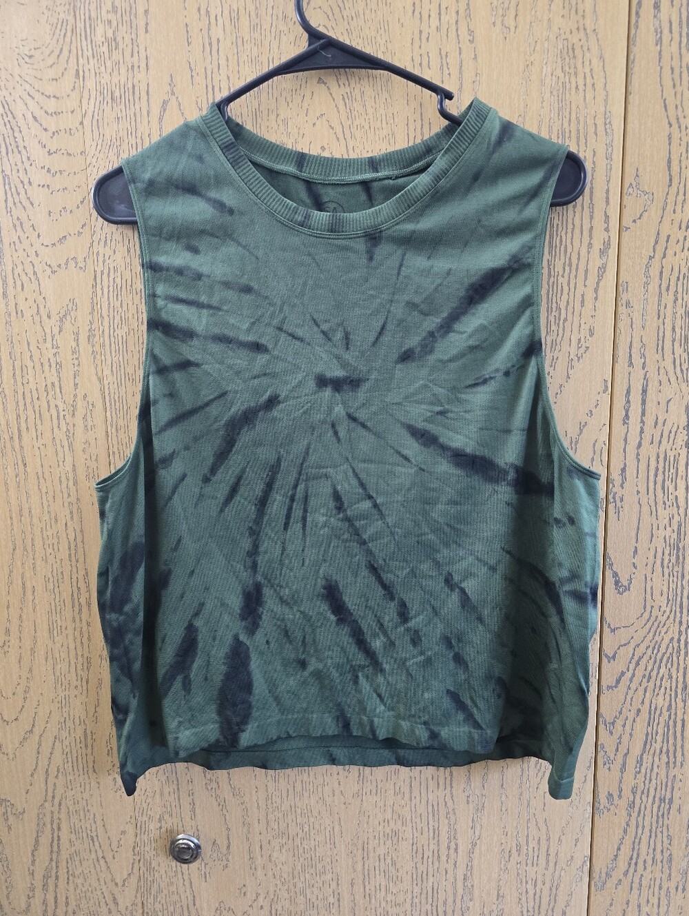 Women's Green Tie-Dye Sleeveless Crop Tank Top